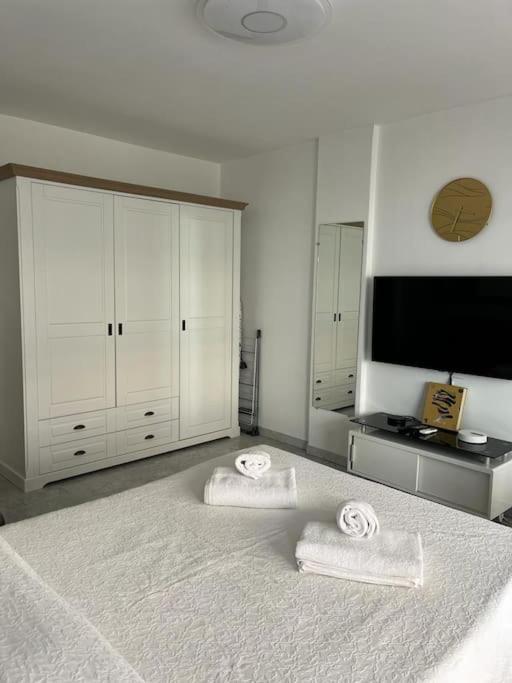 Studio Entre Plages Et Monaco Climatise Parking Rocabruna Exterior foto